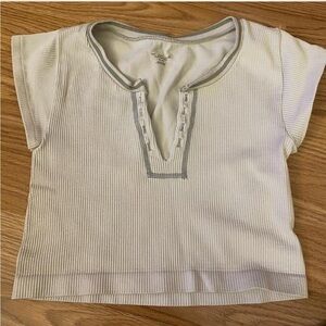 Urban Outfitters Crop Top Size  M/L